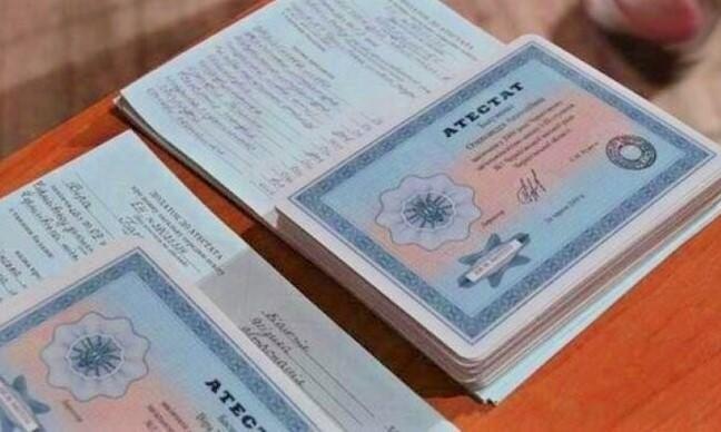 Купить диплом мастера маникюра шаг к успешной карьере Купить диплом мастера маникюра шаг к успешной карьере